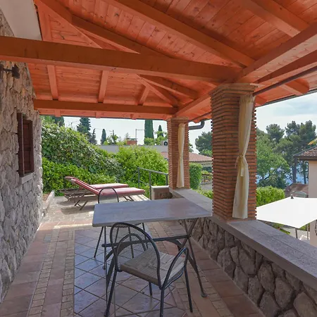 Vosilla * Opatija